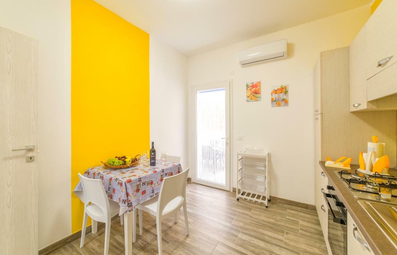 Al Mare Villa Porto Palo Bagian luar foto